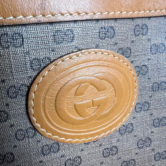 GUCCI Micro GG Sherry Line Canvas and Leather Tote - Picture 11 of 12